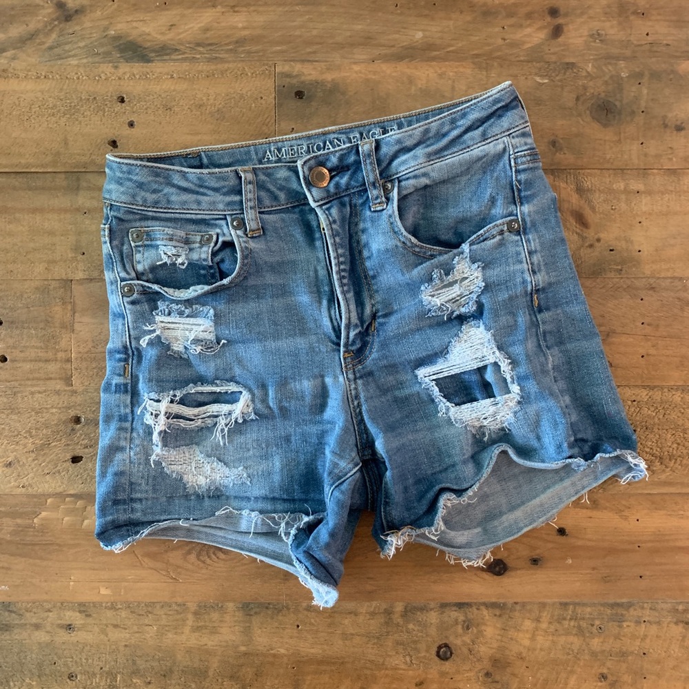 American Eagle Super Hi-Rise Jean Shorts